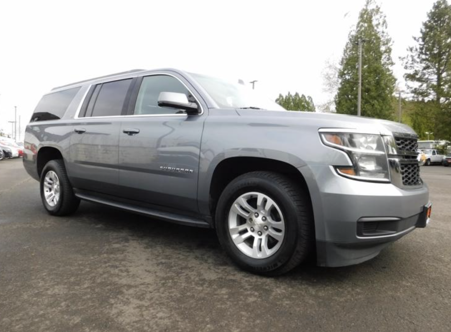 2019 Chevrolet Suburban LT Sport Utility 4D